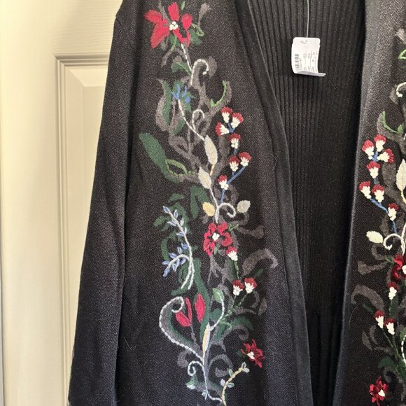 CJ Banks Plus Black Floral Embroidered Open Front Cardigan Coatigan Size 3X - Picture 3 of 6